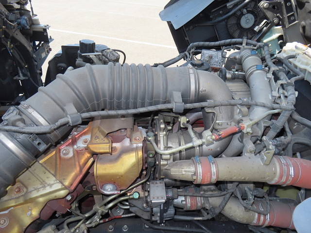 日野プロフィアアルミブロック大型（10t）[写真16]