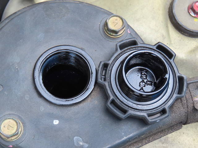 日野プロフィアアルミブロック大型（10t）[写真17]