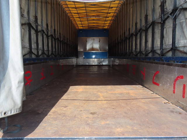 日野プロフィアアルミブロック大型（10t）[写真26]