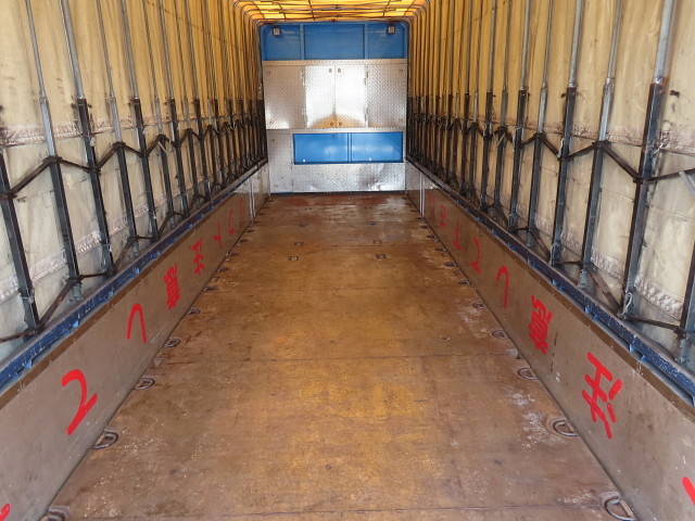 日野プロフィアアルミブロック大型（10t）[写真27]