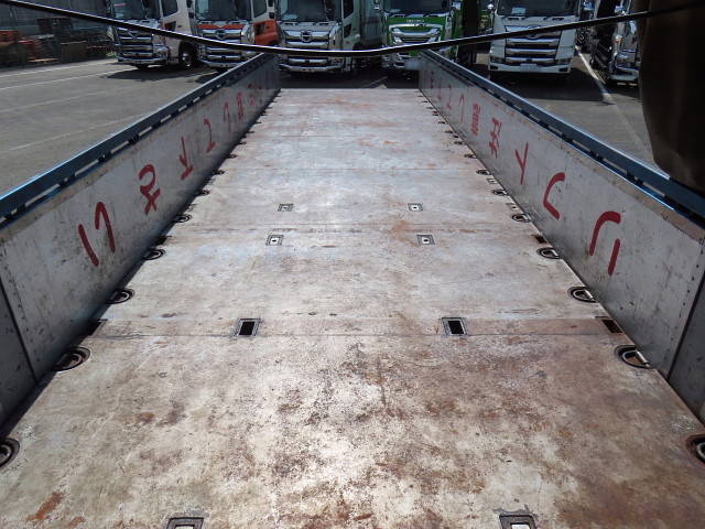 日野プロフィアアルミブロック大型（10t）[写真36]