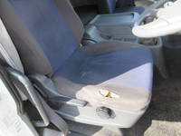 三菱ふそうファイターアルミウイング中型（4t）[写真13]