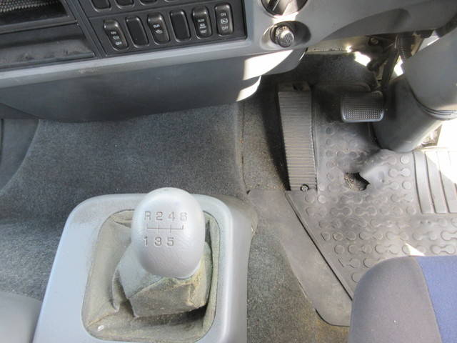 三菱ふそうファイターアルミウイング中型（4t）[写真15]