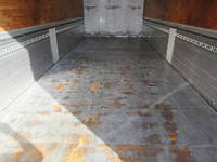 三菱ふそうファイターアルミウイング中型（4t）[写真31]