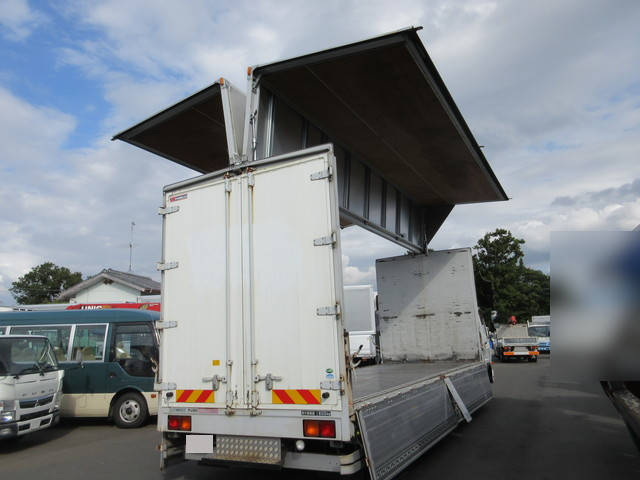 三菱ふそうファイターアルミウイング中型（4t）[写真04]