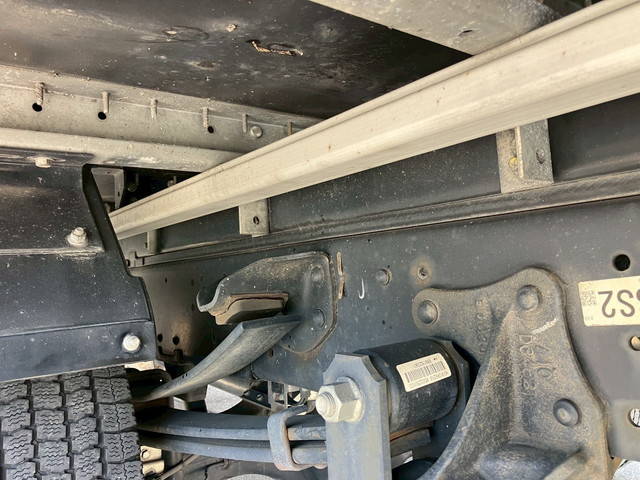 いすゞエルフアルミウイング小型（2t・3t）[写真25]