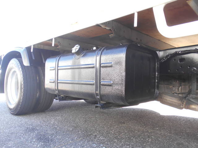 日野デュトロ平ボディ小型（2t・3t）[写真19]