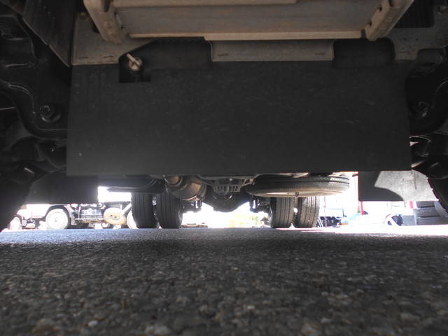 日野デュトロ平ボディ小型（2t・3t）[写真20]