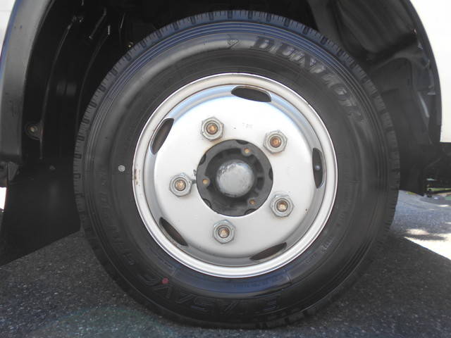 日野デュトロ平ボディ小型（2t・3t）[写真22]