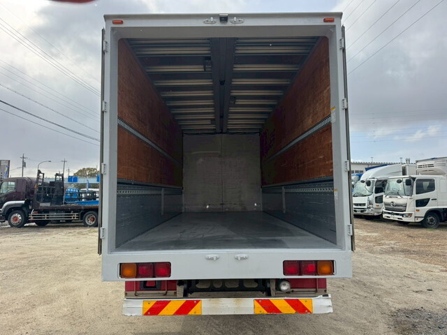 日野レンジャーアルミウイング中型（4t）[写真10]