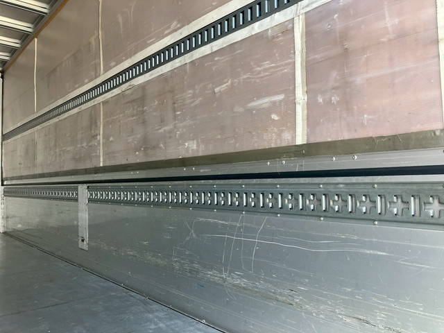 日野レンジャーアルミウイング中型（4t）[写真11]