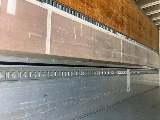 日野レンジャーアルミウイング中型（4t）[写真12]