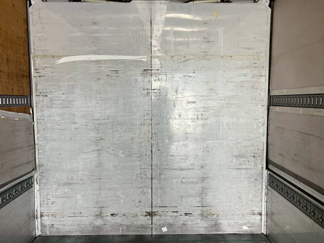 日野レンジャーアルミウイング中型（4t）[写真15]