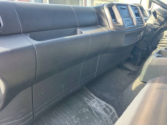 日野レンジャーアルミウイング中型（4t）[写真33]