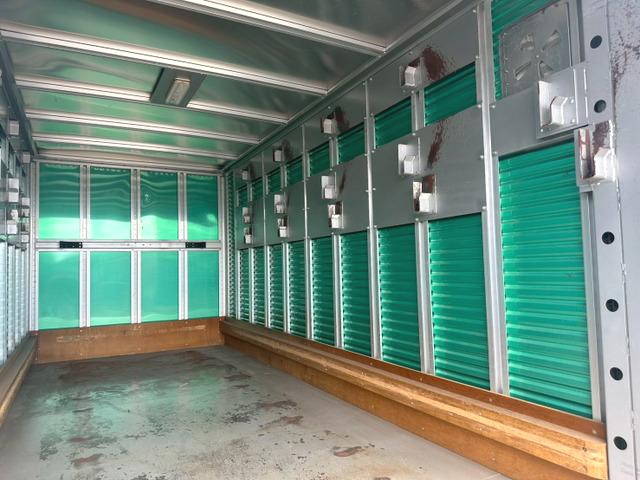 日野デュトロアルミバン小型（2t・3t）[写真10]