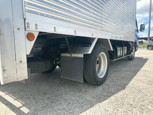 日野デュトロアルミバン小型（2t・3t）[写真38]