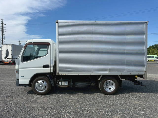 日産アトラスアルミバン小型（2t・3t）[写真05]
