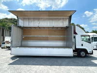 いすゞフォワードアルミウイング中型（4t）[写真12]