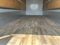 いすゞフォワードアルミウイング中型（4t）[写真16]