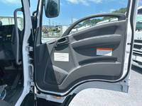 いすゞフォワードアルミウイング中型（4t）[写真19]