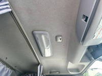 いすゞフォワードアルミウイング中型（4t）[写真21]