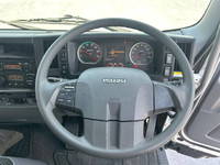 いすゞフォワードアルミウイング中型（4t）[写真22]