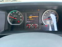 いすゞフォワードアルミウイング中型（4t）[写真23]