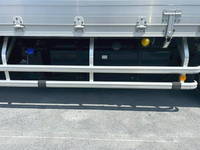 いすゞフォワードアルミウイング中型（4t）[写真31]