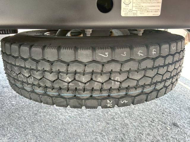 いすゞフォワードアルミウイング中型（4t）[写真40]