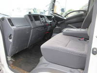 いすゞエルフ平ボディ小型（2t・3t）[写真18]