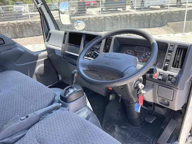 いすゞエルフその他の形状小型（2t・3t）[写真23]