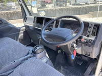 いすゞエルフその他の形状小型（2t・3t）[写真24]