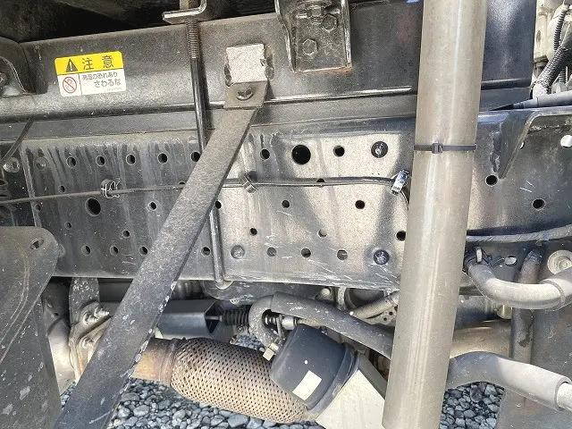 いすゞエルフその他の形状小型（2t・3t）[写真36]