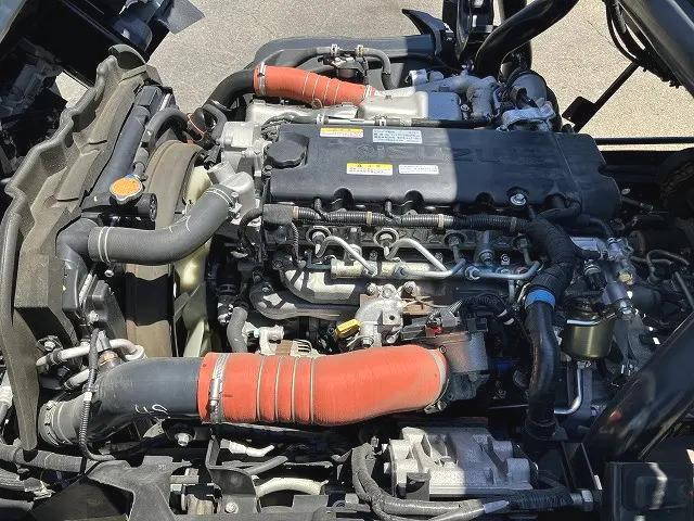 いすゞエルフセーフティローダー小型（2t・3t）[写真10]