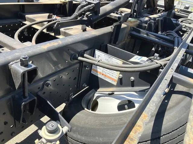 いすゞエルフセーフティローダー小型（2t・3t）[写真16]