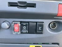 いすゞエルフセーフティローダー小型（2t・3t）[写真33]