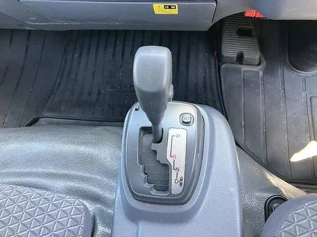 いすゞエルフセーフティローダー小型（2t・3t）[写真34]