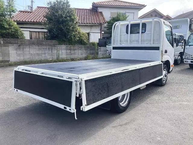 トヨタダイナ平ボディ小型（2t・3t）[写真07]