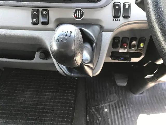 三菱ふそうキャンター冷凍車（冷蔵車）小型（2t・3t）[写真21]