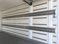 三菱ふそうキャンター冷凍車（冷蔵車）小型（2t・3t）[写真09]