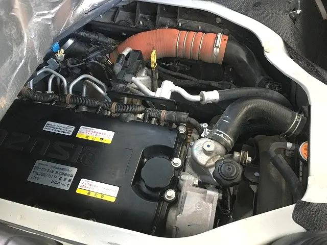 いすゞエルフダブルキャブ（Wキャブ）小型（2t・3t）[写真12]