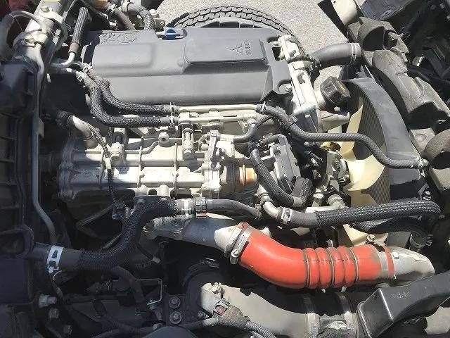 三菱ふそうキャンタークレーン4段小型（2t・3t）[写真13]