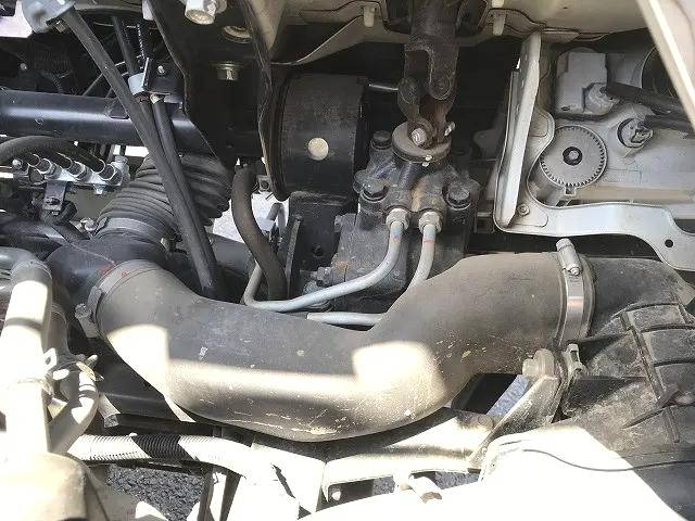 三菱ふそうキャンタークレーン4段小型（2t・3t）[写真14]