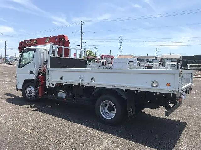 三菱ふそうキャンタークレーン4段小型（2t・3t）[写真02]