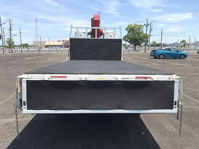 三菱ふそうキャンタークレーン4段小型（2t・3t）[写真08]