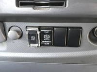 いすゞフォワード平ボディ中型（4t）[写真36]