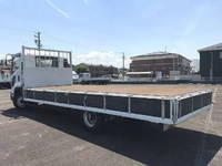 いすゞフォワード平ボディ中型（4t）[写真05]