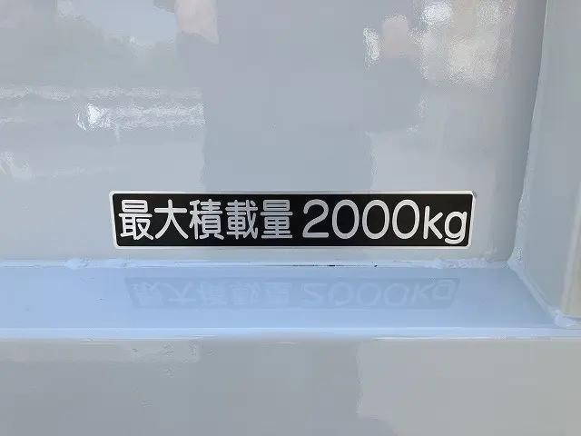 いすゞエルフダブルキャブ（Wキャブ）小型（2t・3t）[写真13]