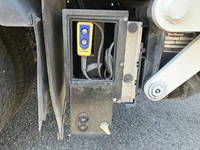 いすゞエルフダブルキャブ（Wキャブ）小型（2t・3t）[写真15]