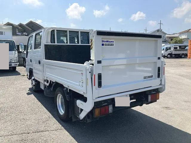 いすゞエルフダブルキャブ（Wキャブ）小型（2t・3t）[写真02]